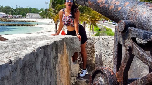 Why should you visit Bahamas? 