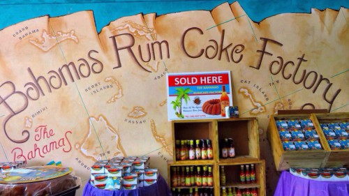 Why should you visit Bahamas? 