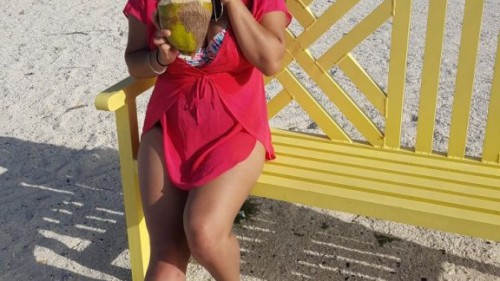 Why should you visit Bahamas? 