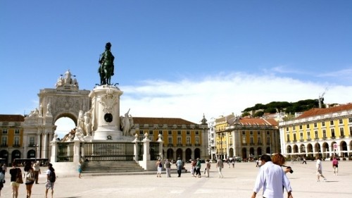 Complete Itinerary to Visit Portugal in 12 Days Without a Car 