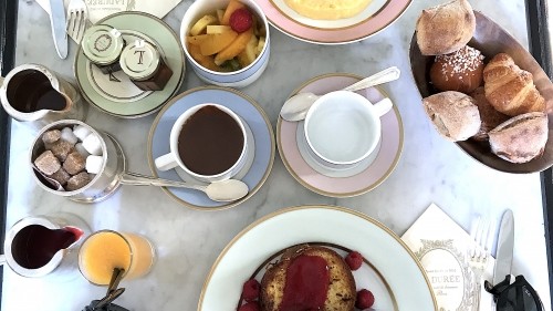Paris: The Best Cafes and Patisseries 