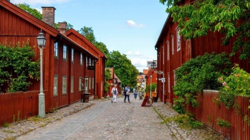 Exploring Linköping,Sweden on a daytrip from Stockholm –