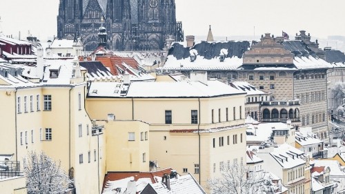 A Snow Day in Prague - Beautiful Cityscapes 