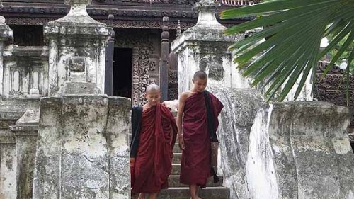 Loving the land of temples on an exotic Myanmar river cruise