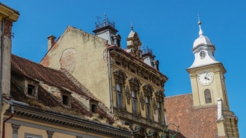 A Walking Guide to Brasov: The heart of Romania 